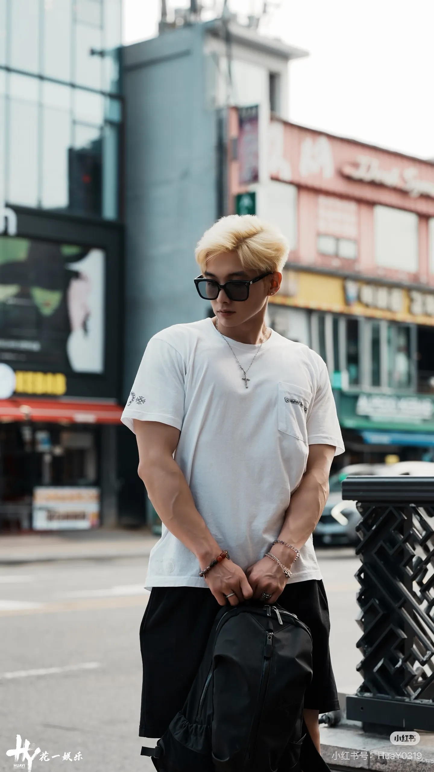 【 】CH （White）